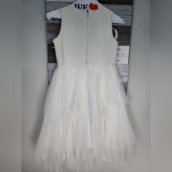 Girls size 10 American Princess Ivory/ gold dress. Beautiful. Drycleaned. - Picture 2 of 5